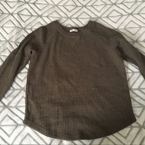 Green long sleeve shirt